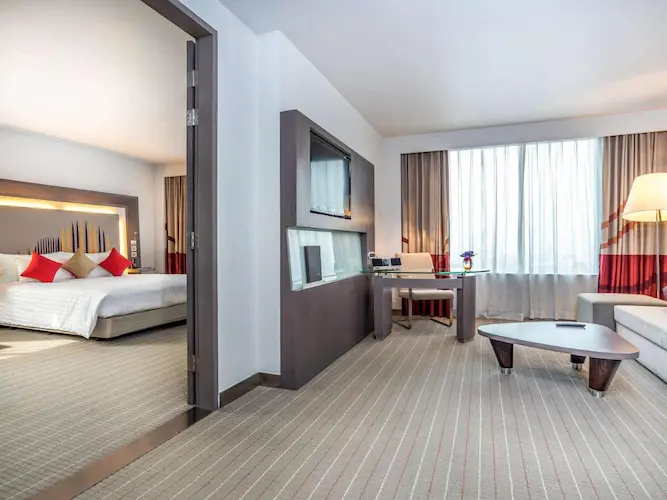 نوفوتيل بانكوك بلوينشت سوخومفيت
Novotel Bangkok Ploenchit Sukhumvit