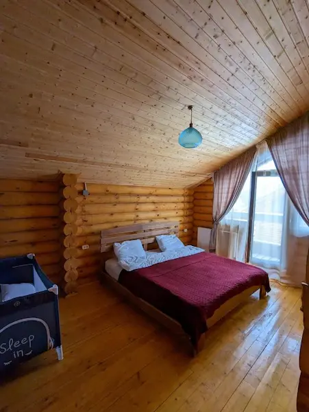 LOG HOUSE